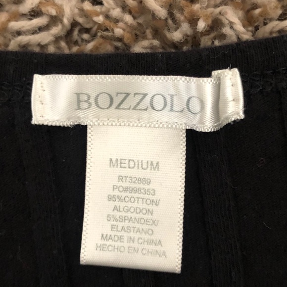 Crop-top - Picture 2 of 3